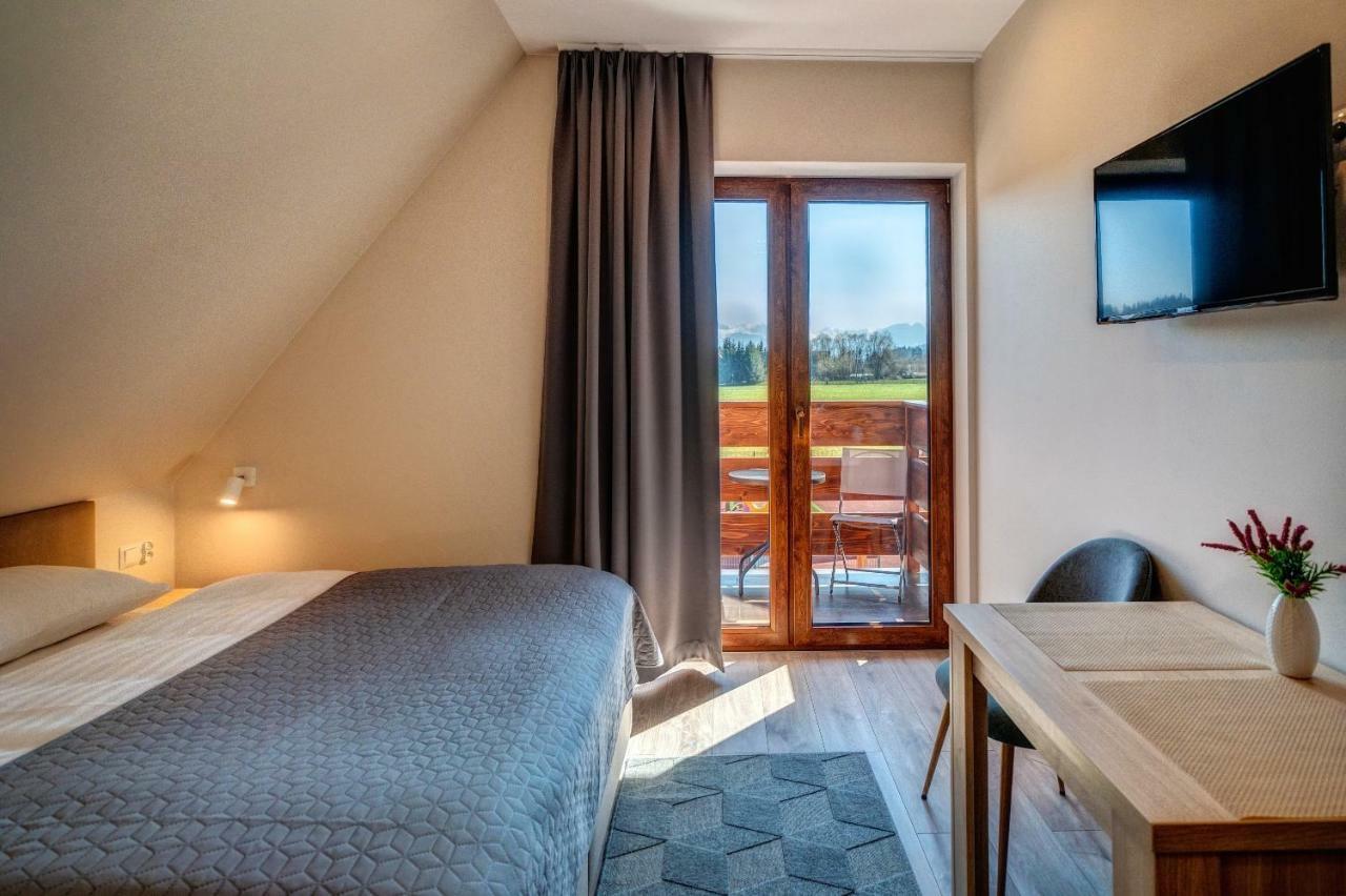 Przy Termach - Pokoje, Apartamenty, Domki Шафляры Экстерьер фото