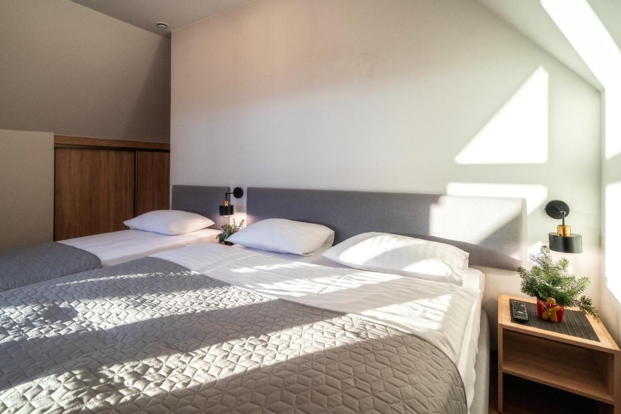 Przy Termach - Pokoje, Apartamenty, Domki Шафляры Экстерьер фото